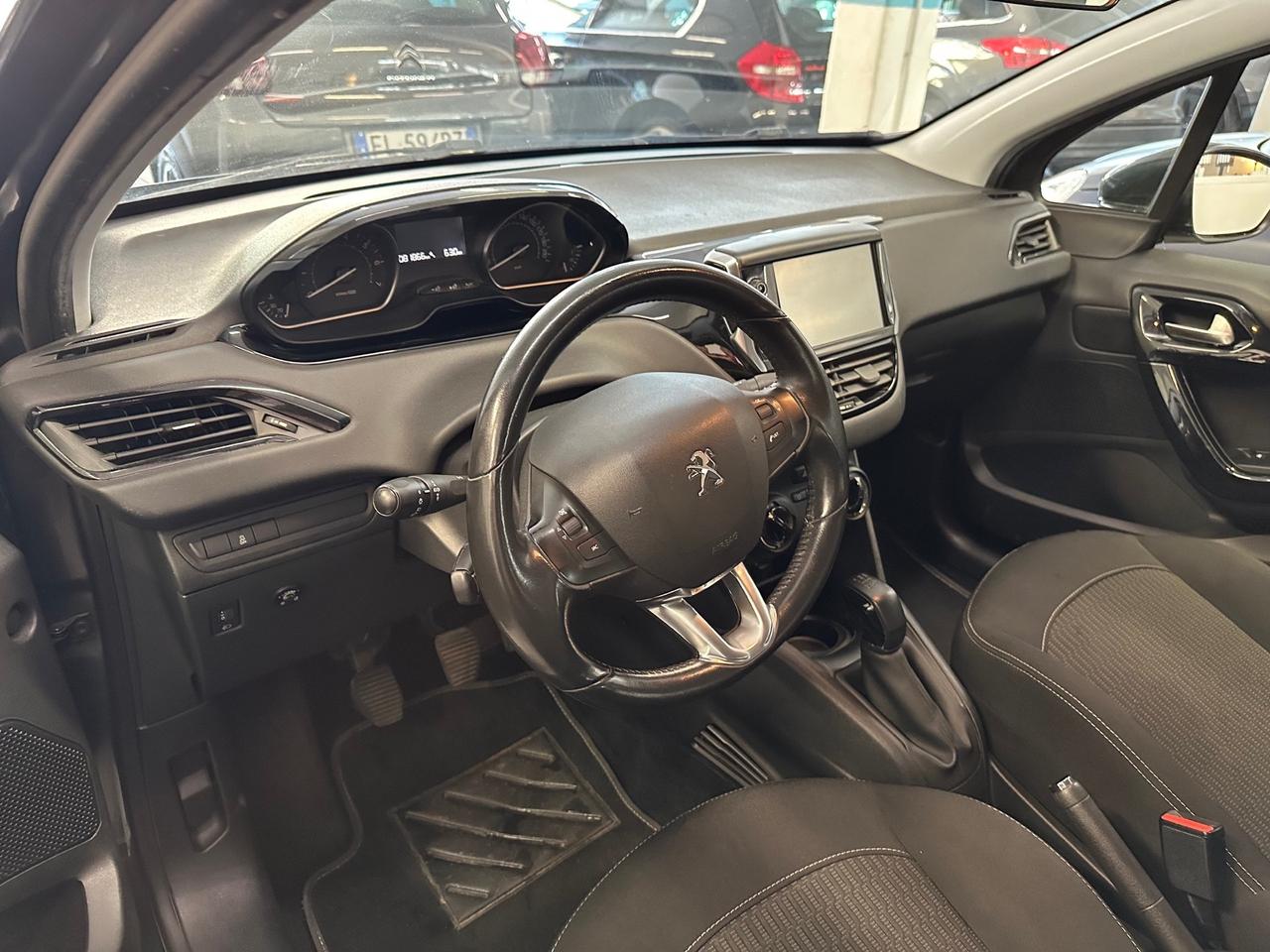 Peugeot 208 PureTech 82 5p. GPL Active