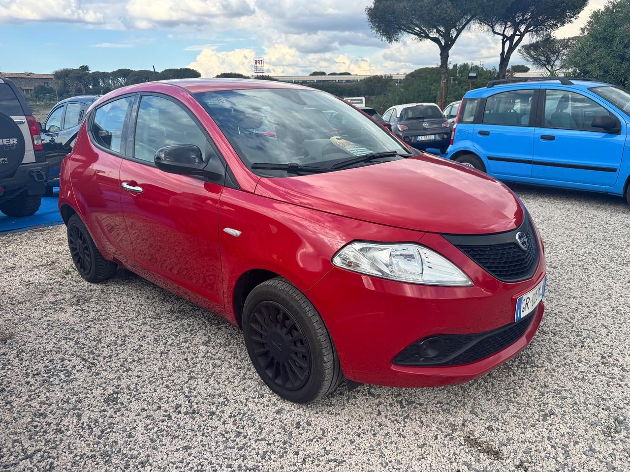 Lancia Ypsilon 1.0 FireFly 5 porte Hybrid GARANTITA