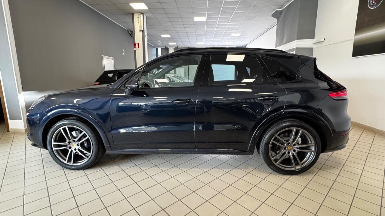 Porsche Cayenne 3.0 V6 Platinum Edition
