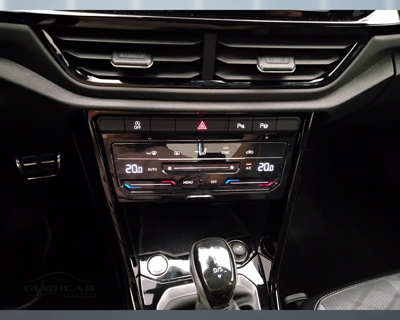 VOLKSWAGEN T-Roc I 2022 - T-Roc 2.0 tdi R-Line 150cv dsg