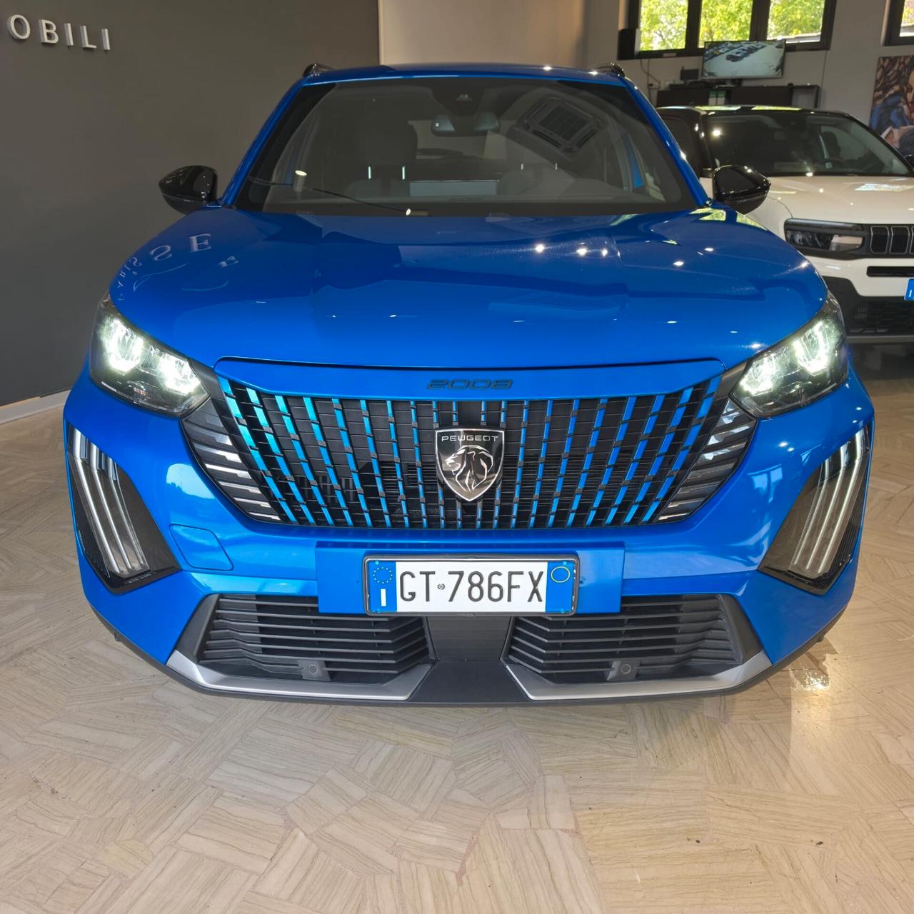 Peugeot 2008 BlueHDi 130 S&S EAT8 Allure