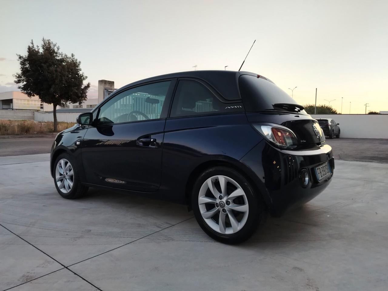 Opel Adam 1200 ad € 139,00 al mese