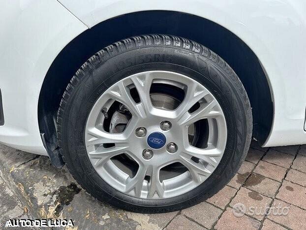 Ford fiesta 1.4 gpl serie titanium certificat nuov