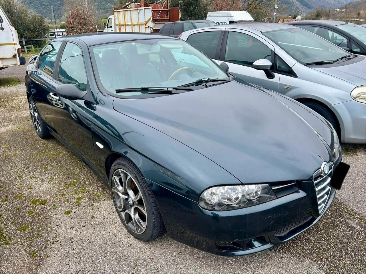 Alfa Romeo 156 2.5i V6 24V cat Distinctive