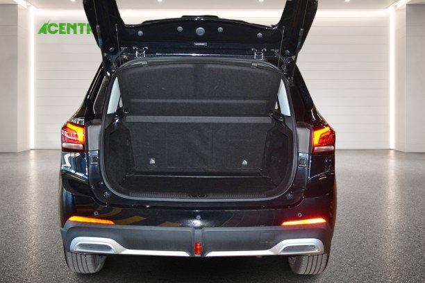 MG ZS - HYBRID + LUX