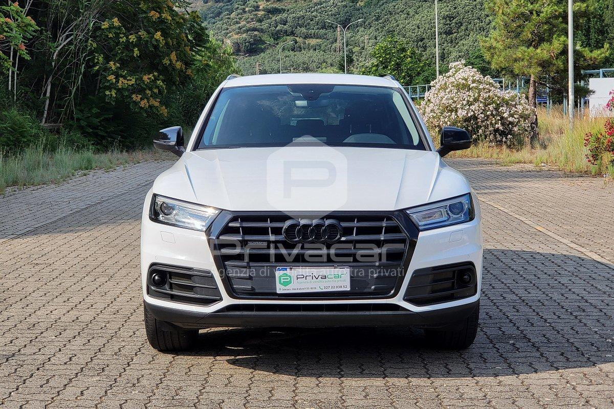 AUDI Q5 35 TDI quattro S tronic Business