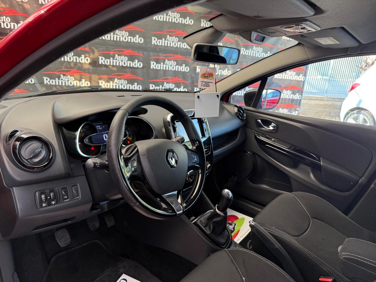 Renault Clio 1.5 dCi 8V 75CV Full Optional