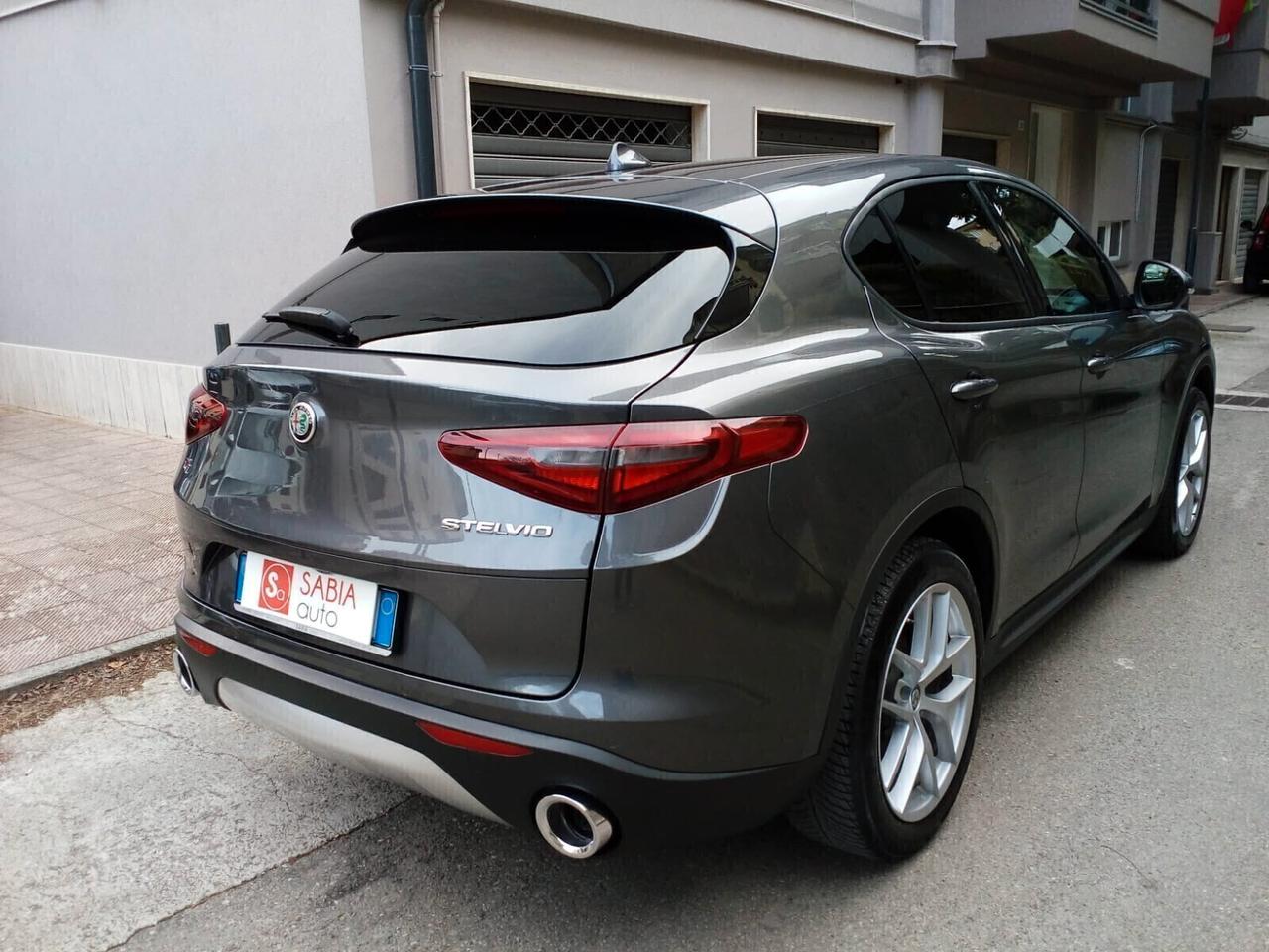 ALFA ROMEO STELVIO 2.2 210cv AT8 EXECUTIVE Q4