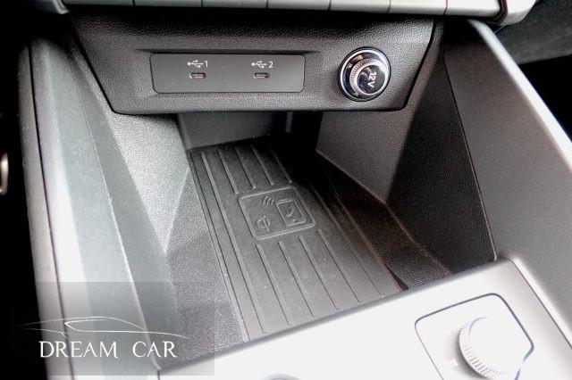 AUDI A1 SPB 40 TFSI S-tronic S-line edition