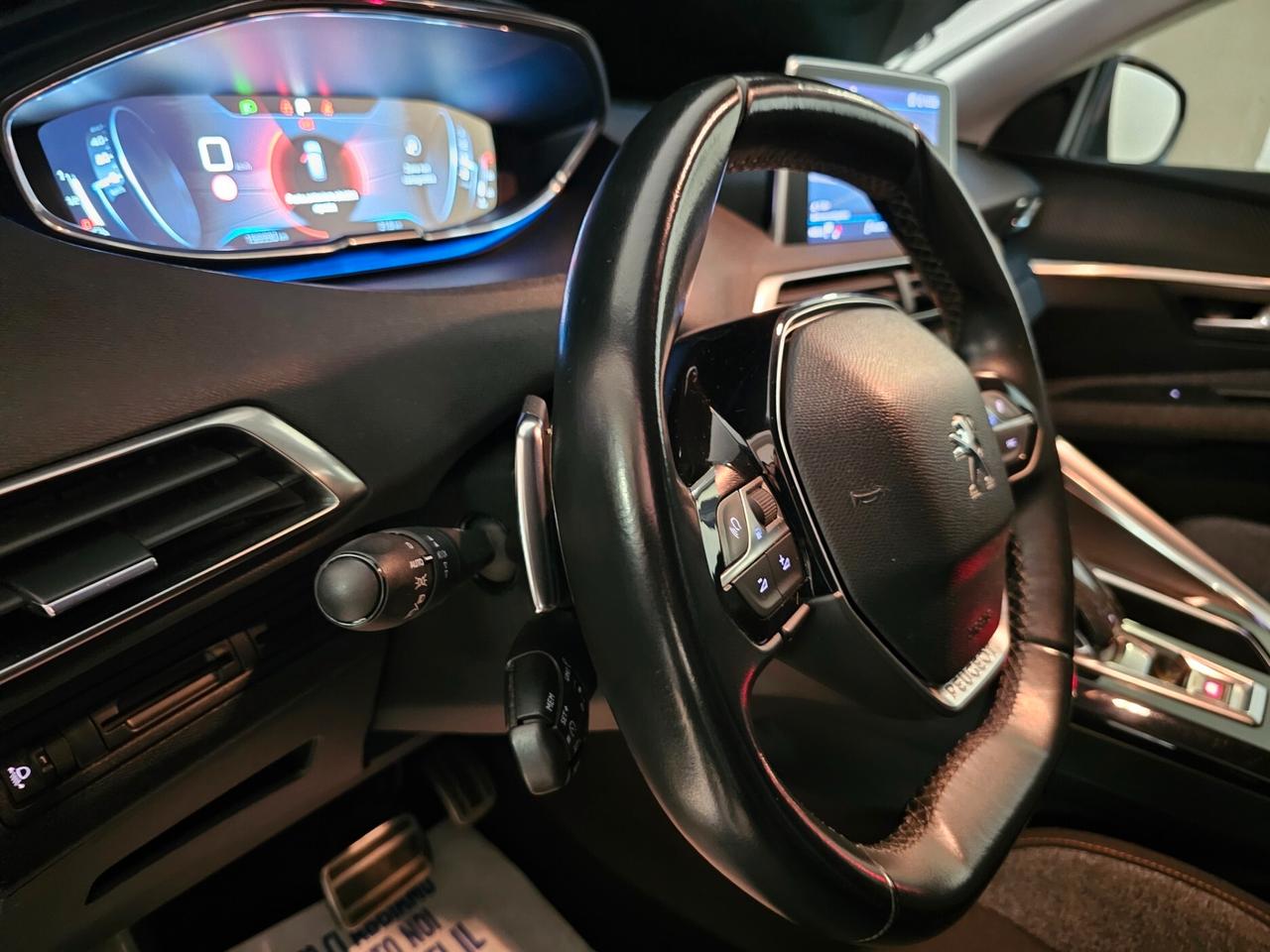 Peugeot 3008 BlueHDi 130 S&S EAT8 Business