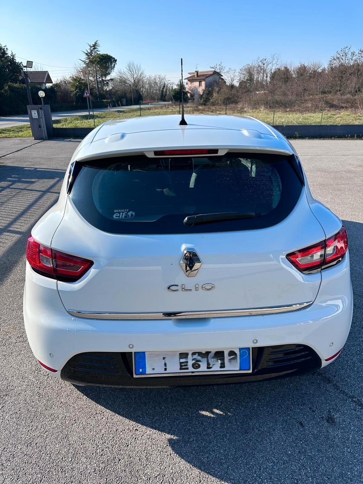 Renault Clio VAN dCi 8V 75 CV 5 porte Moschino Zen