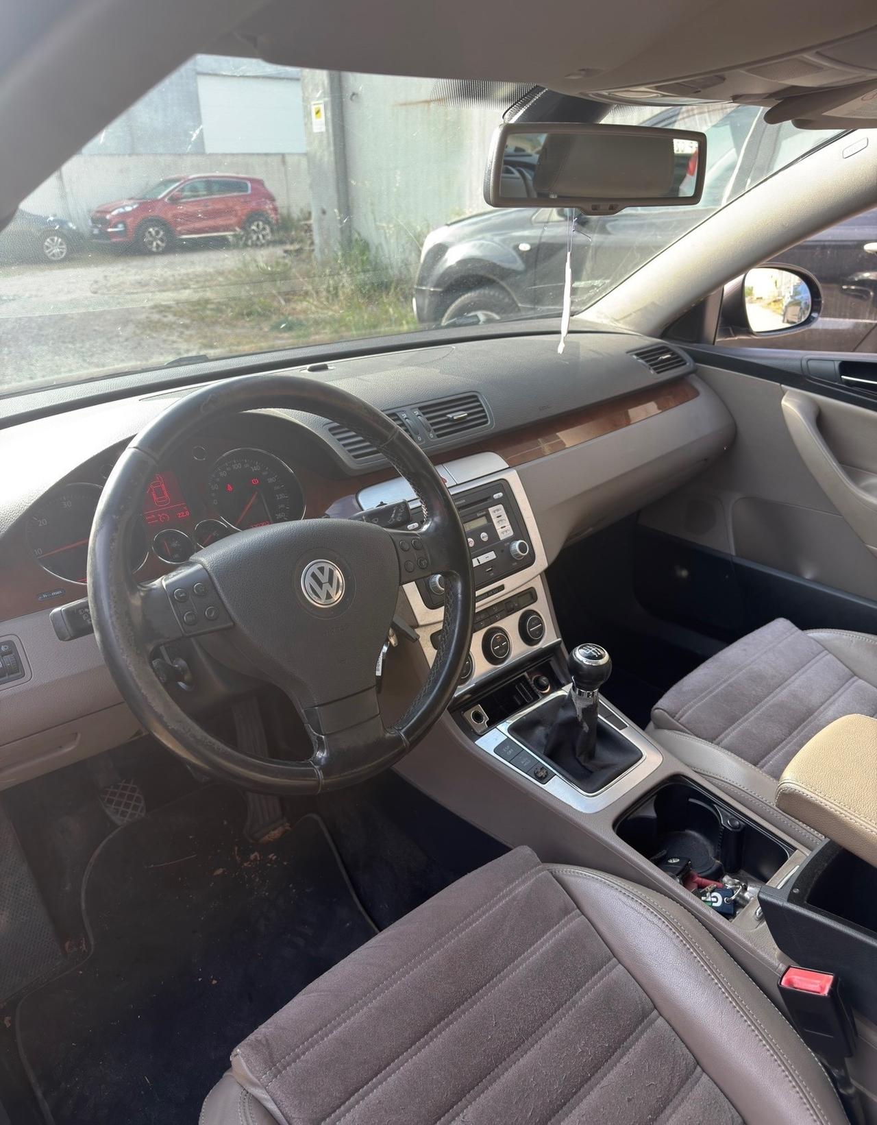 Volkswagen Passat 2.0 TDI DPF Var. Highline