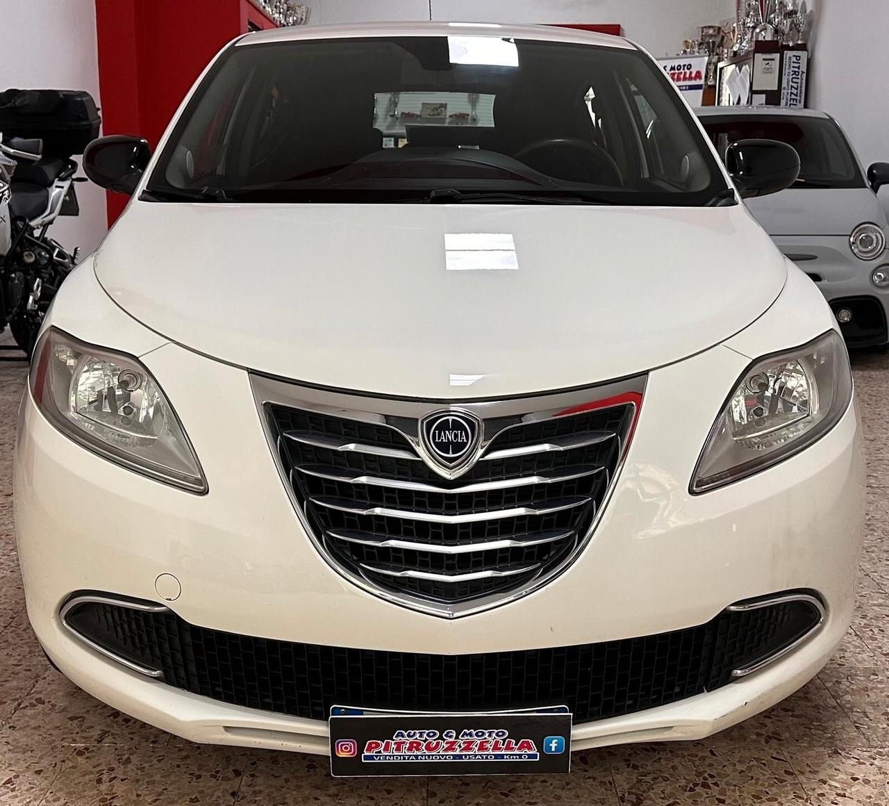 Lancia Ypsilon 1.2 69cv Gold NEO PATENTATI