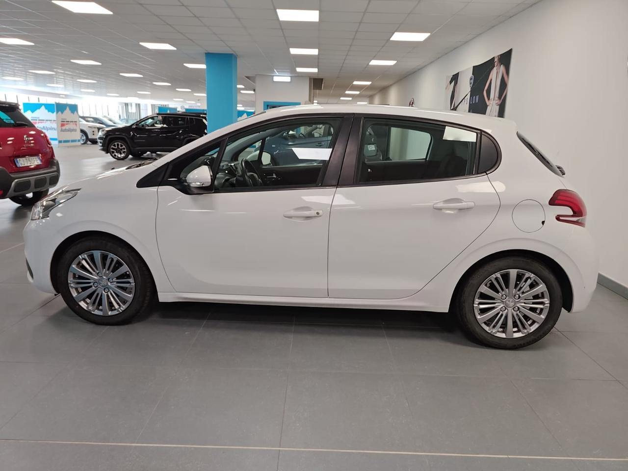 PEUGEOT 208 5p 1.2 puretech Allure 82cv