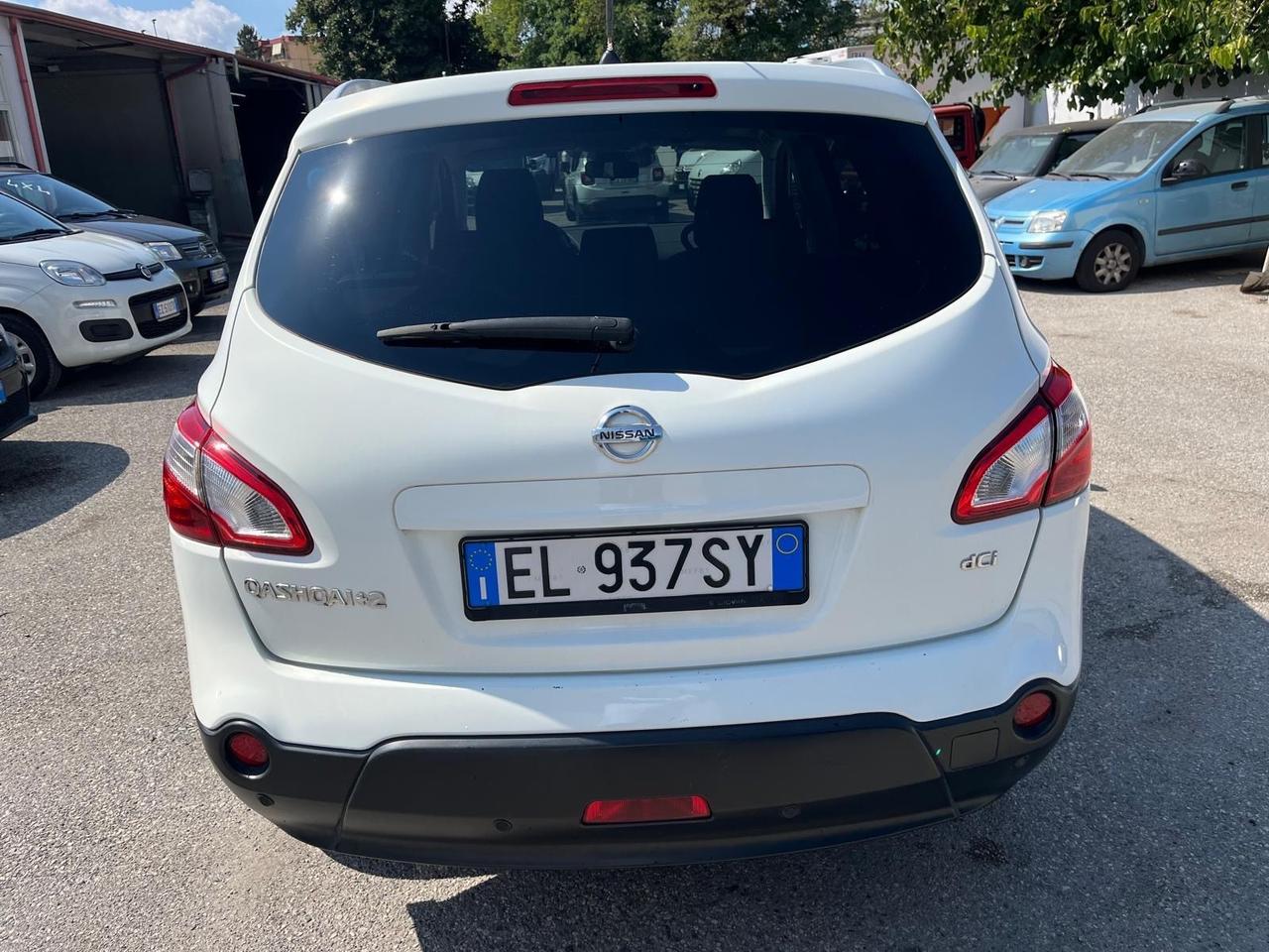 Nissan qashqai 1.5 dci -7 Posti -Tekna-11/2012