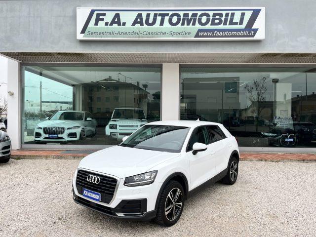 AUDI Q2 1.0 TFSI Business