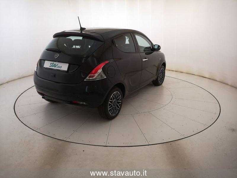 Lancia Ypsilon MY24 1.0 PLA