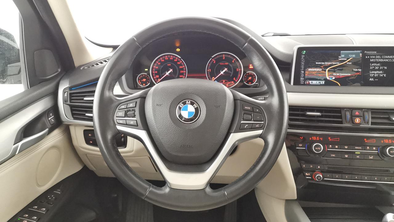 BMW X5 F/15-85 X5 xdrive25d Luxury 218cv auto