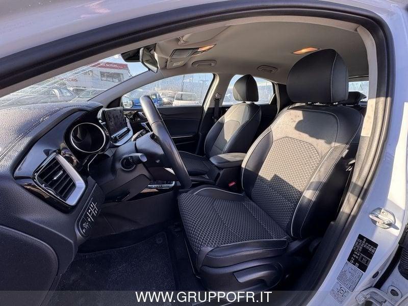 KIA Xceed 1.6 CRDi 136 CV MHEV iMT Business Class