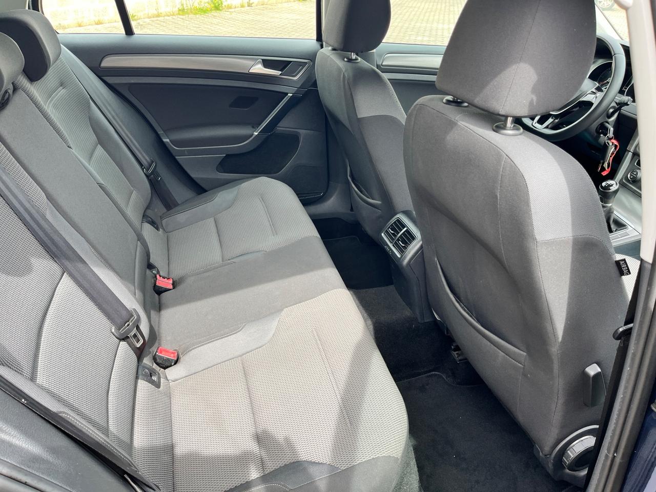 Volkswagen Golf 7 1.6 TDI 5p. BlueMotion technology 2013