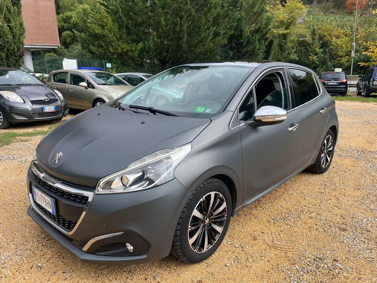 Peugeot 208 PureTech 82 5 porte Allure