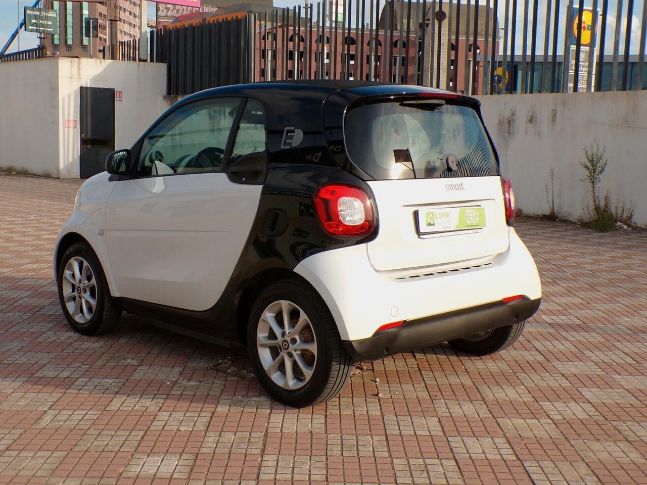 Smart ForTwo EQ Youngster