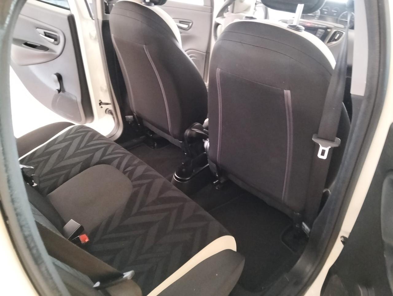 Lancia Ypsilon 1.2 69 CV 5 porte GPL Ecochic Gold
