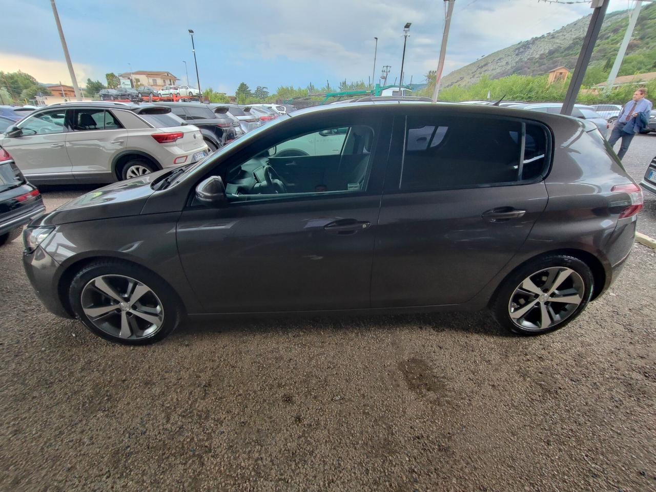 Peugeot 308 1.6 e-HDi 115 CV Stop&Start Allure