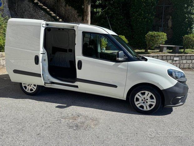 FIAT DOBLO' 1.6 MjT CARGO 3 POSTI PORTA LATERALE