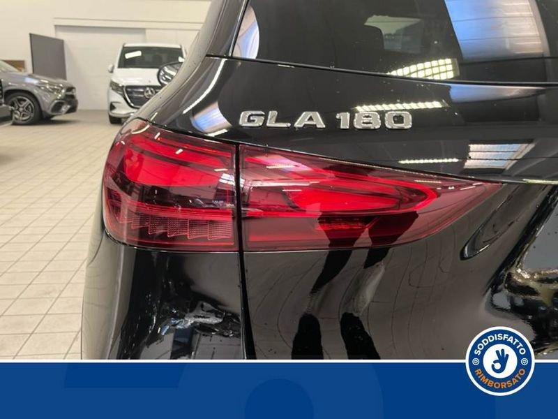 Mercedes-Benz GLA 180 Automatic AMG Line Advanced Plus Extra