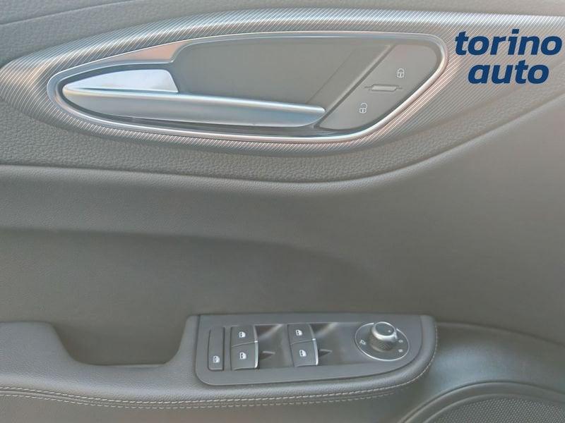 Alfa Romeo Giulia Giulia 2.2 Turbodiesel 210 CV AT8 AWD Q4 Veloce