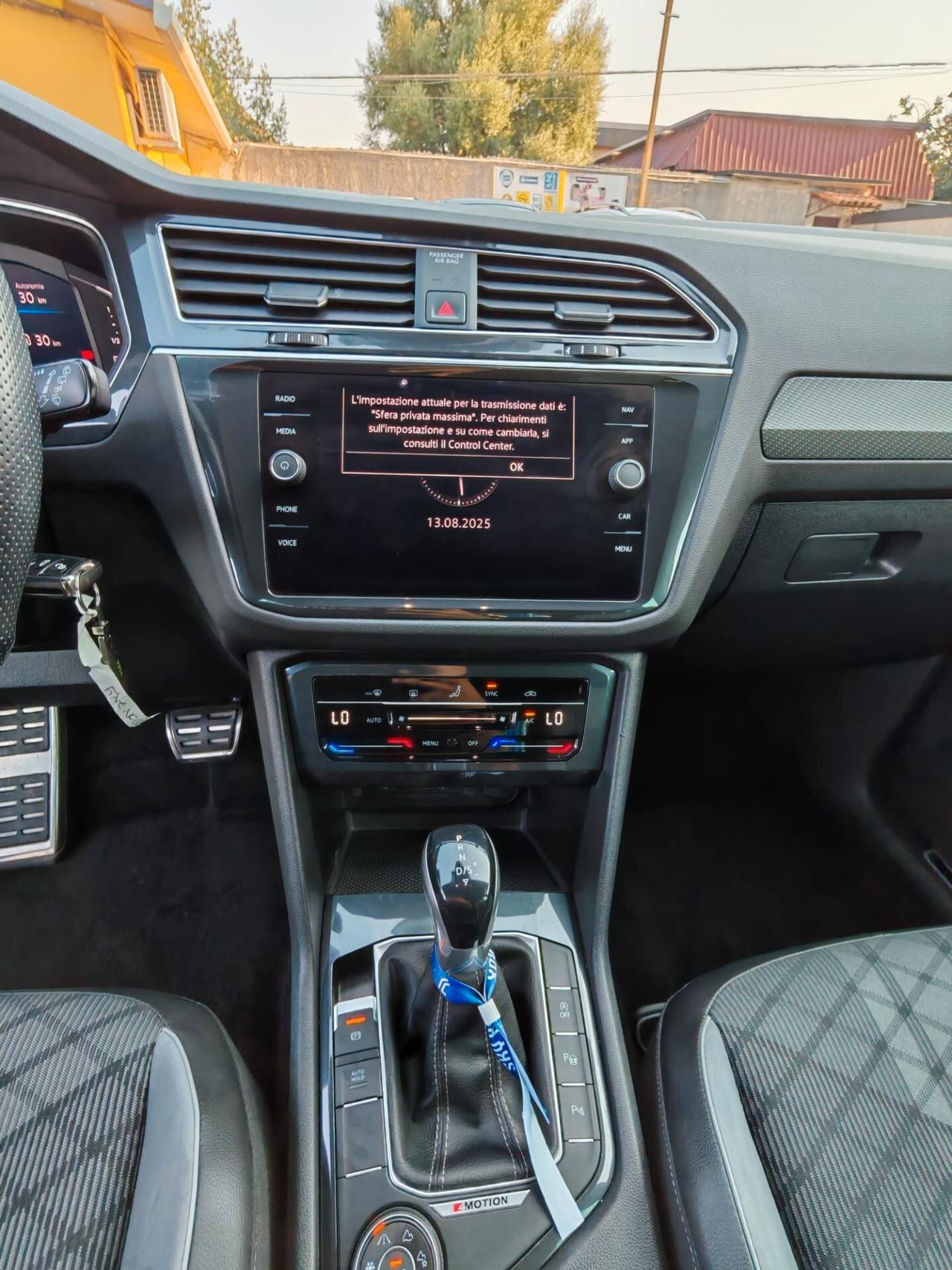 Volkswagen Tiguan 2.0 TDI 150 CV SCR DSG 4MOTION R-Line