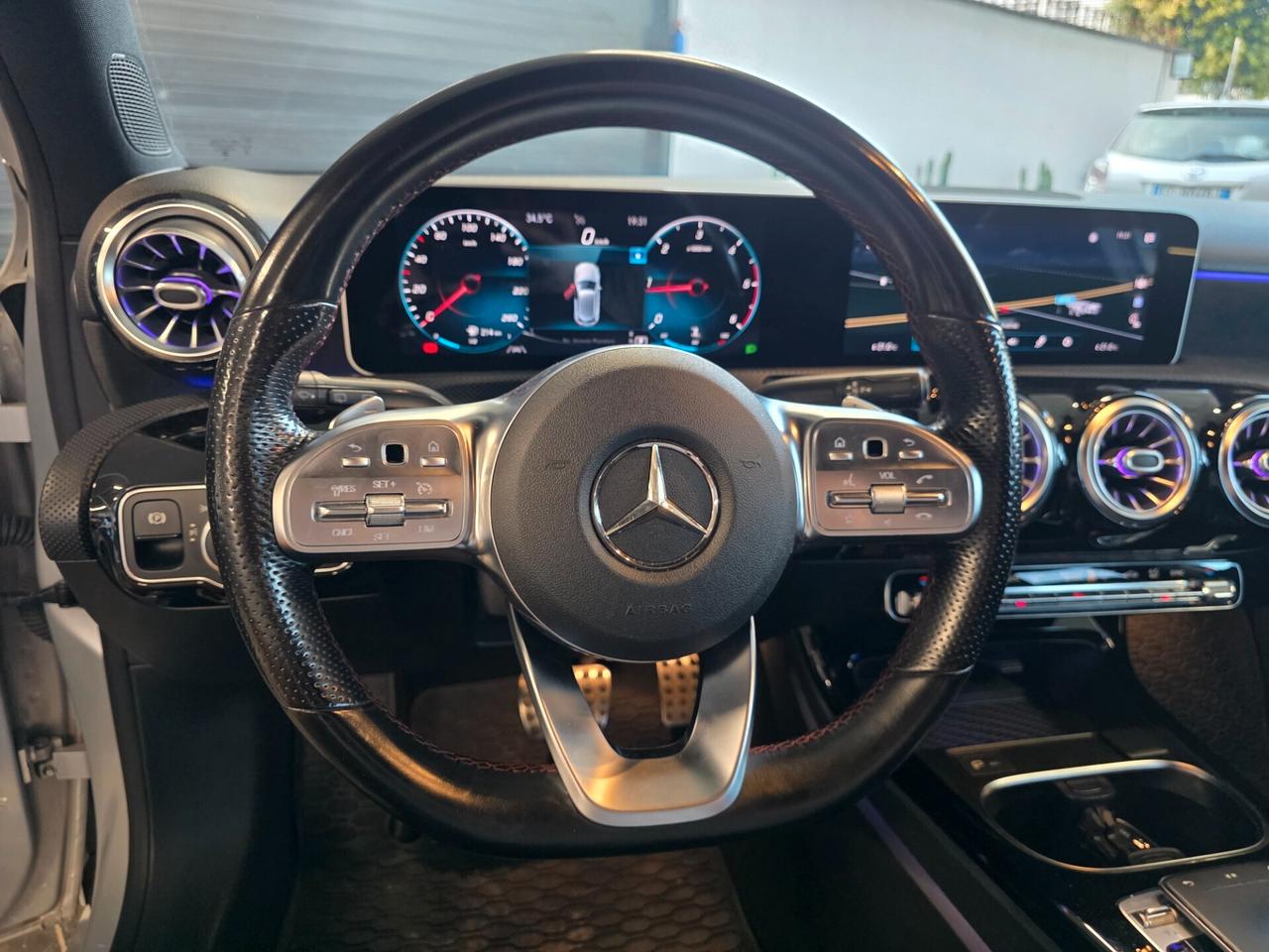 Mercedes-benz A 200 d Automatic Premium AMG