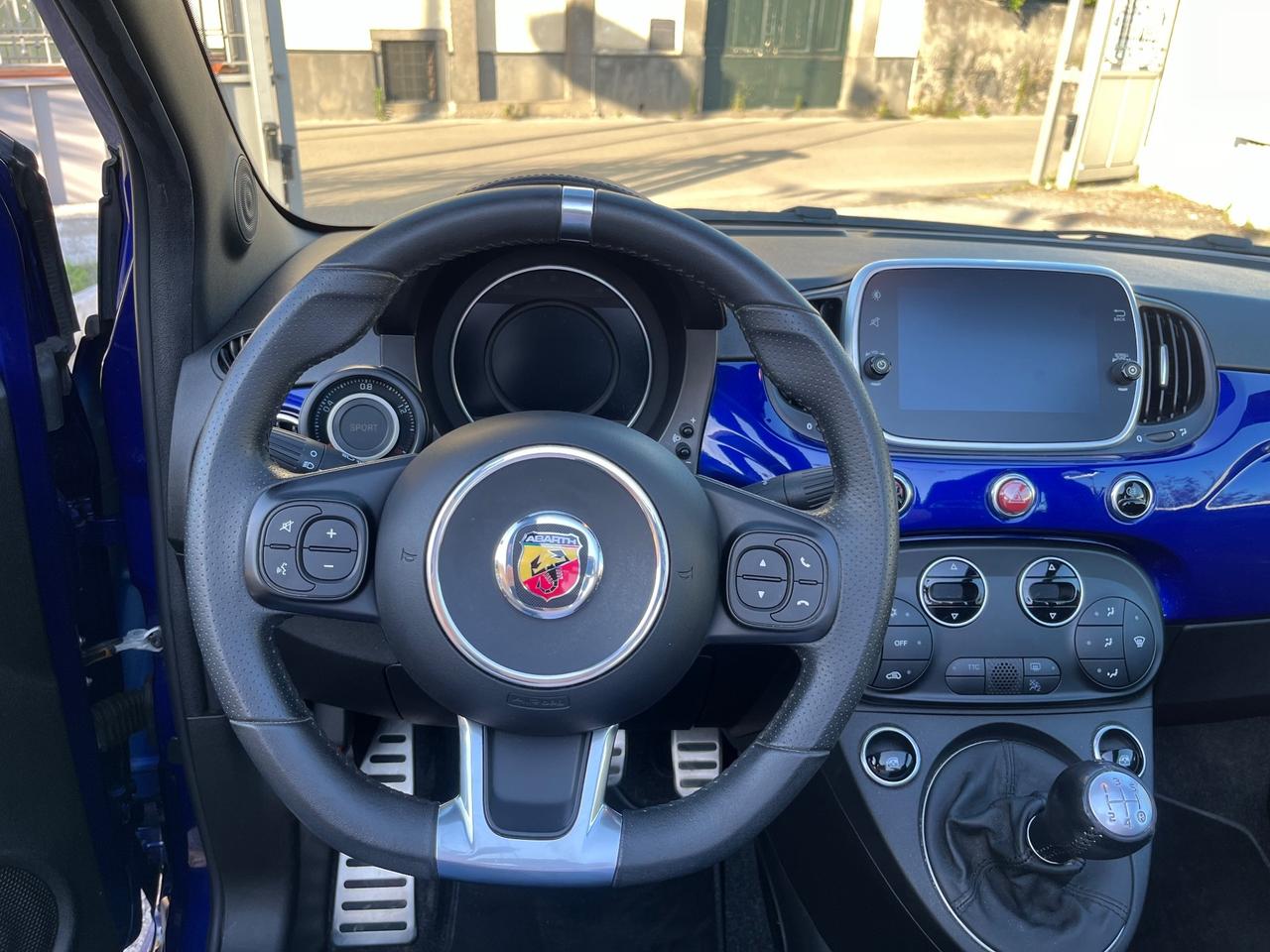 Abarth 595 CABRIO 1.4 Turbo T-Jet 180 CV