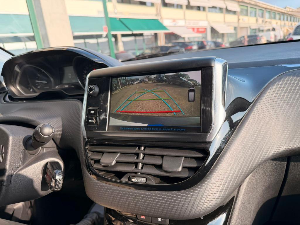 Peugeot 208 5 Porte 208 5p 1.2 puretech Allure 82cv