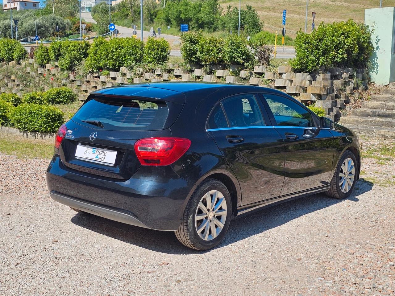 Mercedes-benz A 180 A 180 d Executive