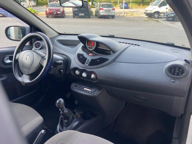 RENAULT Twingo 1.2 16V LEV Sport & Sound
