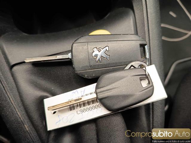 PEUGEOT 208 1° serie 1.2 VTi 82 CV 5 porte Allure