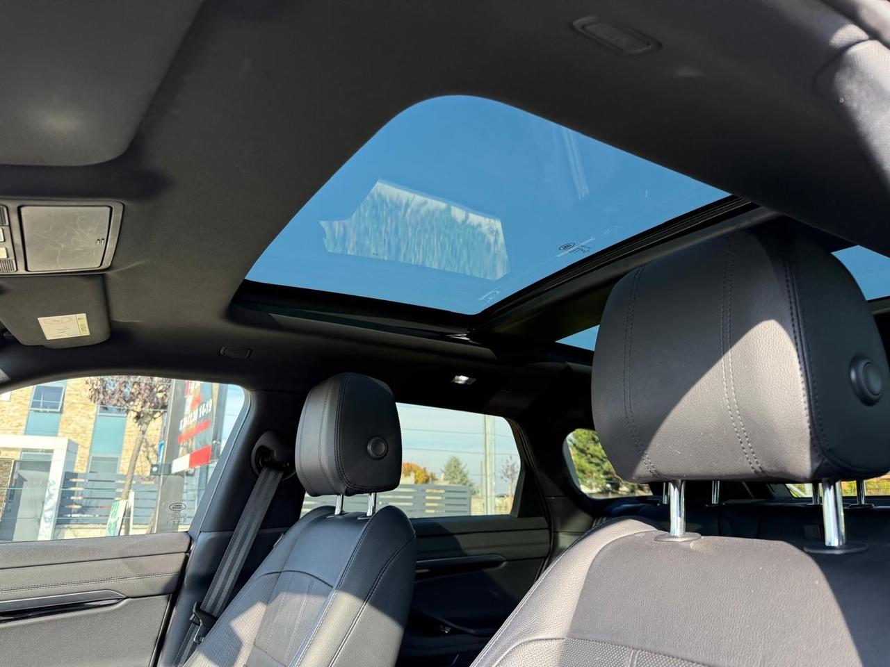 Land Rover Evoque 2.0D 150CV AWD Aut R-Dynamic*TETTO