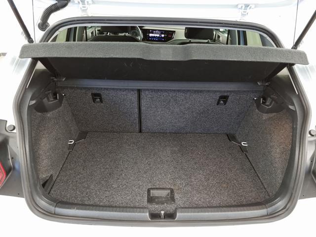 VOLKSWAGEN Polo 1.0 TSI DSG R-Line