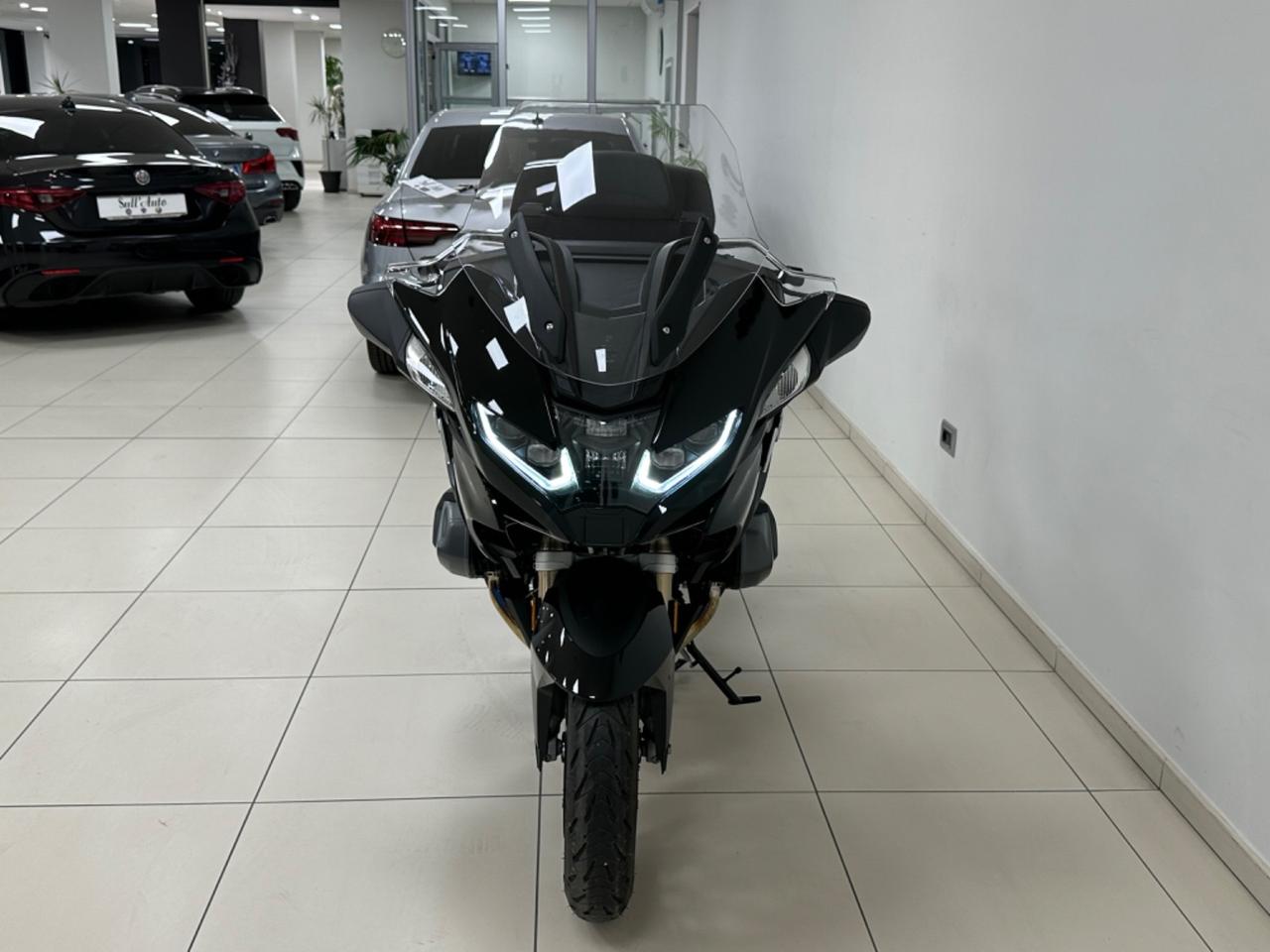 BMW R 1250 RT Triple Black KM 3000 - 2024