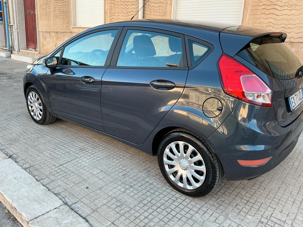 Ford Fiesta 1.5 TDCi 75CV 5 porte