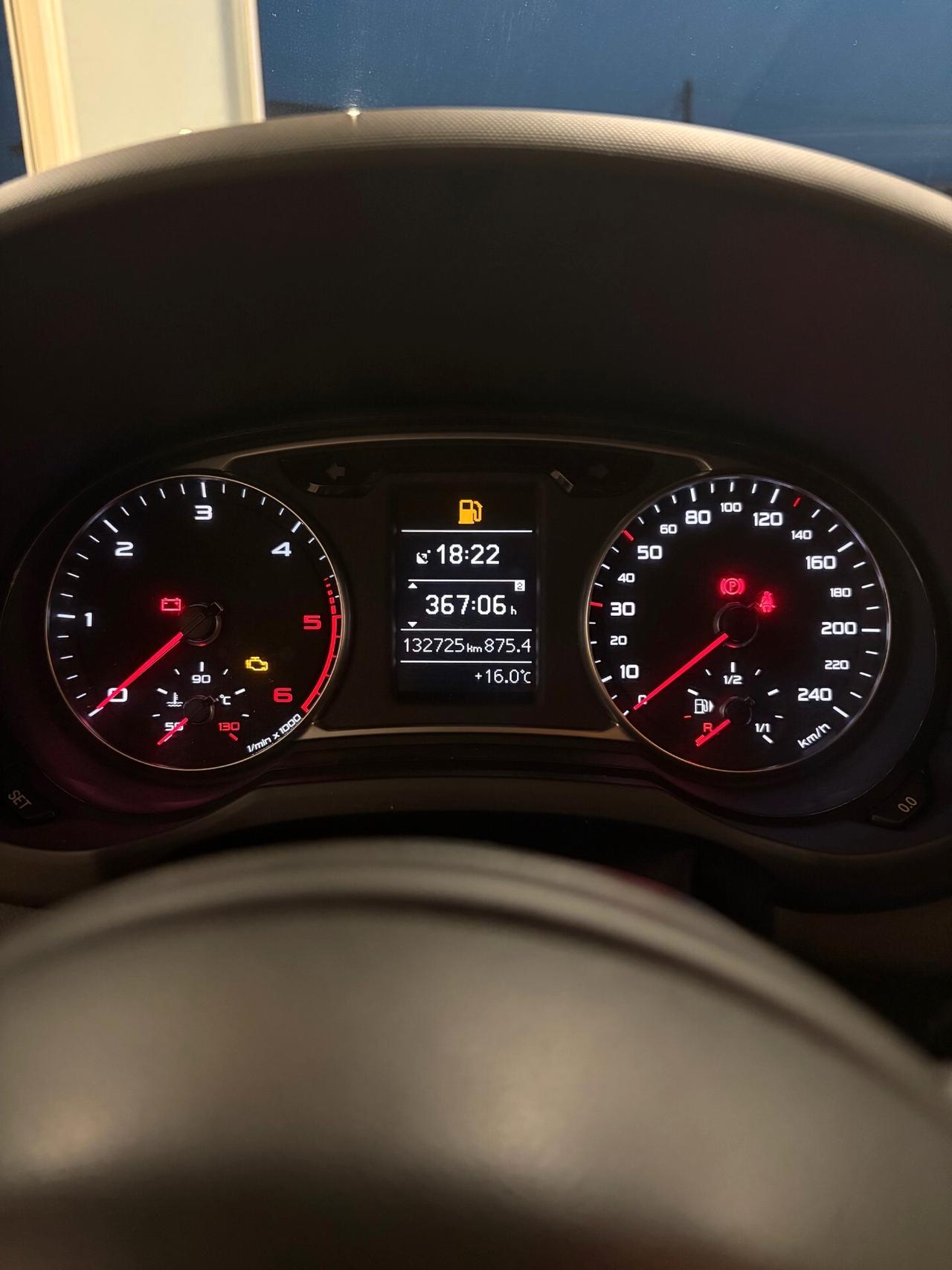 Audi A1 1.6 TDI S line edition plus