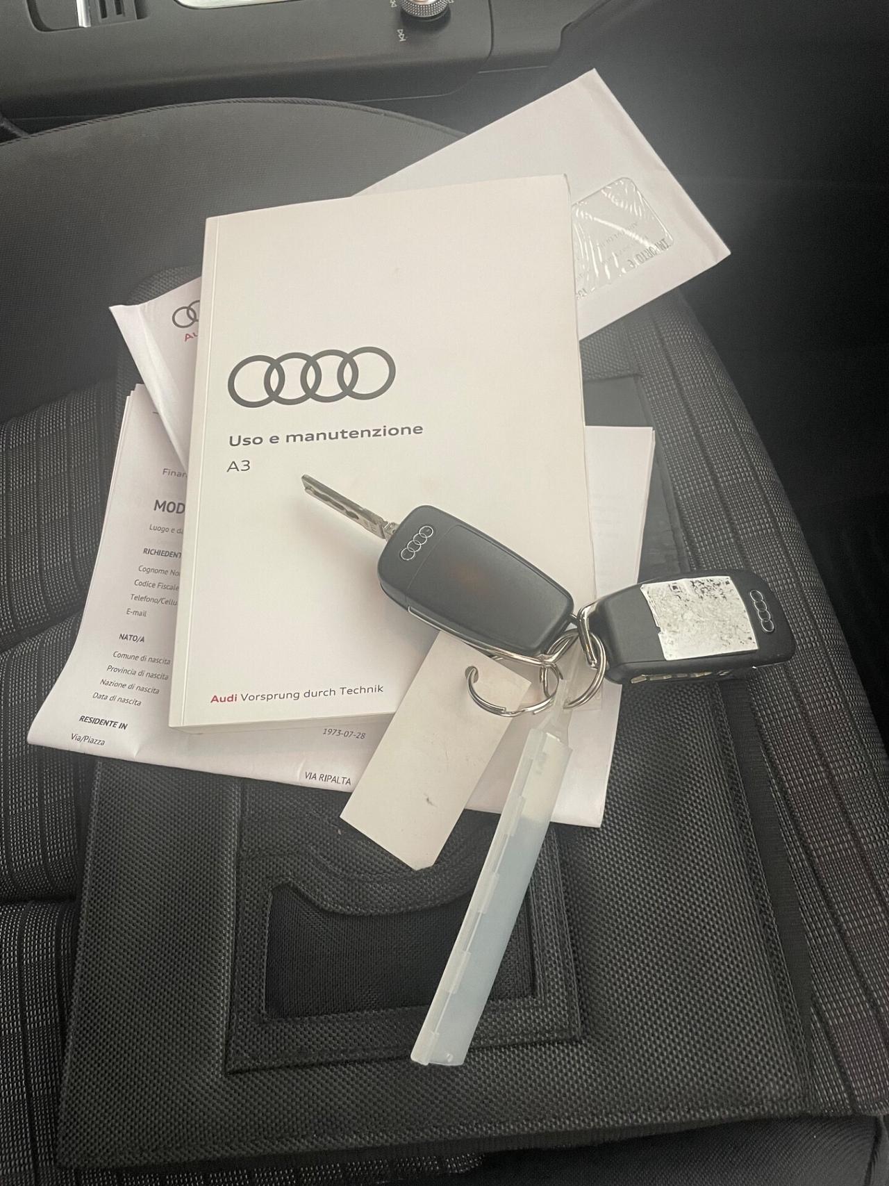 AUDI A3 SPB 1.6 TDI 116 CV S TRONIC SPORT