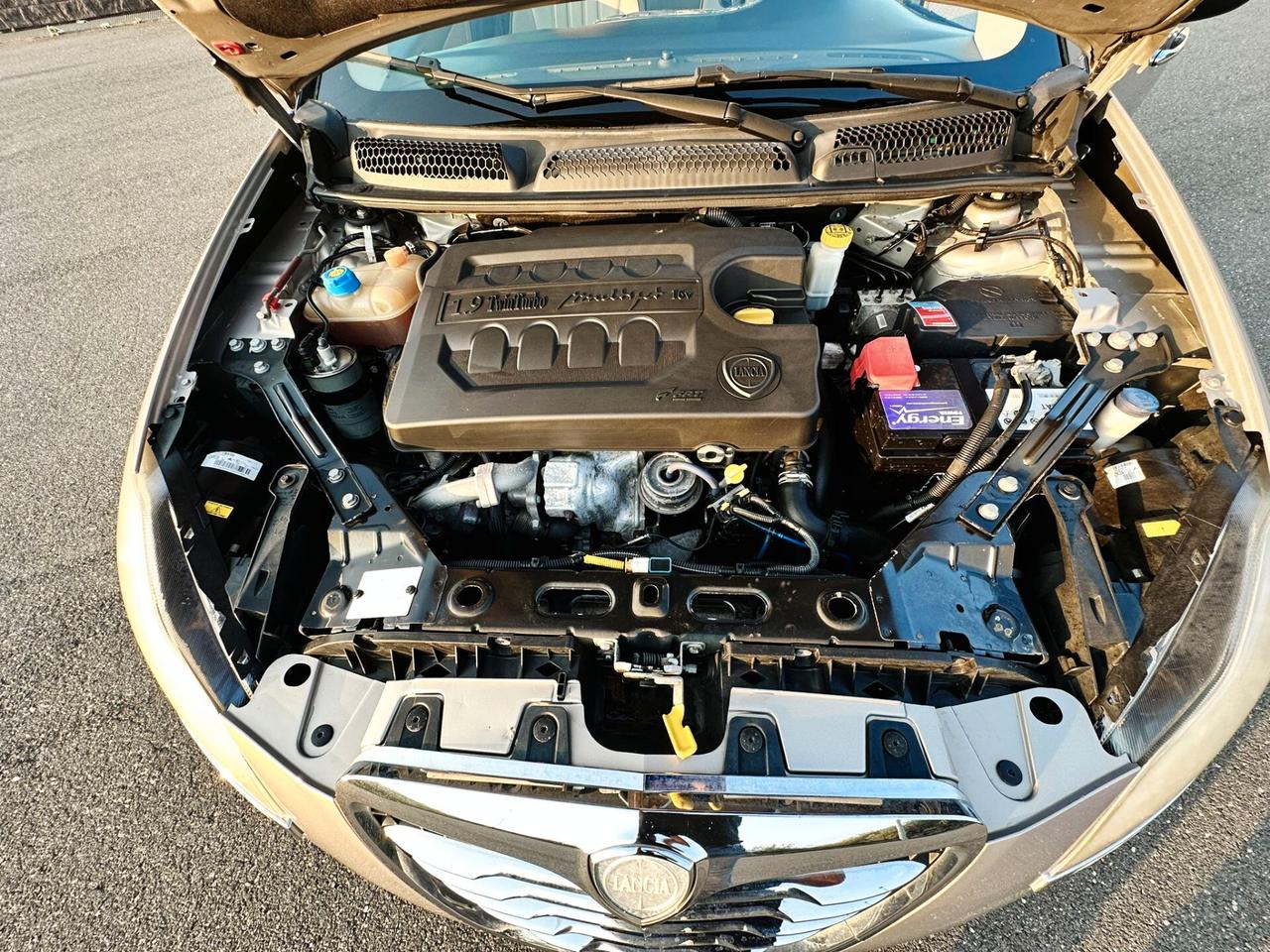 Lancia Delta 1.9 MJT Twinturbo DPF