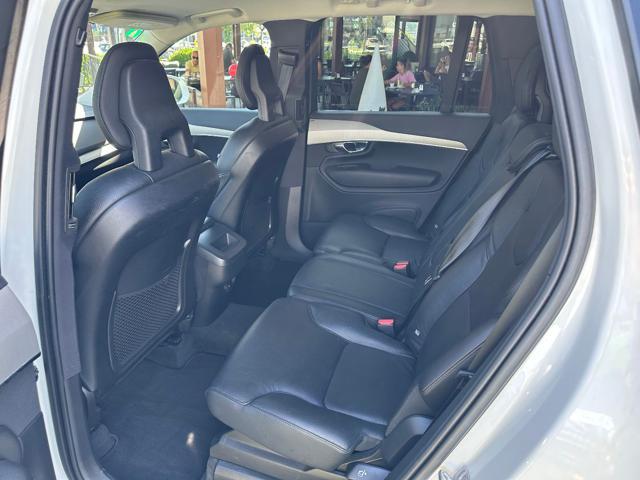 VOLVO XC90 B5 (d) AWD Geartronic Momentum UNIP. *IVA ESPOSTA*