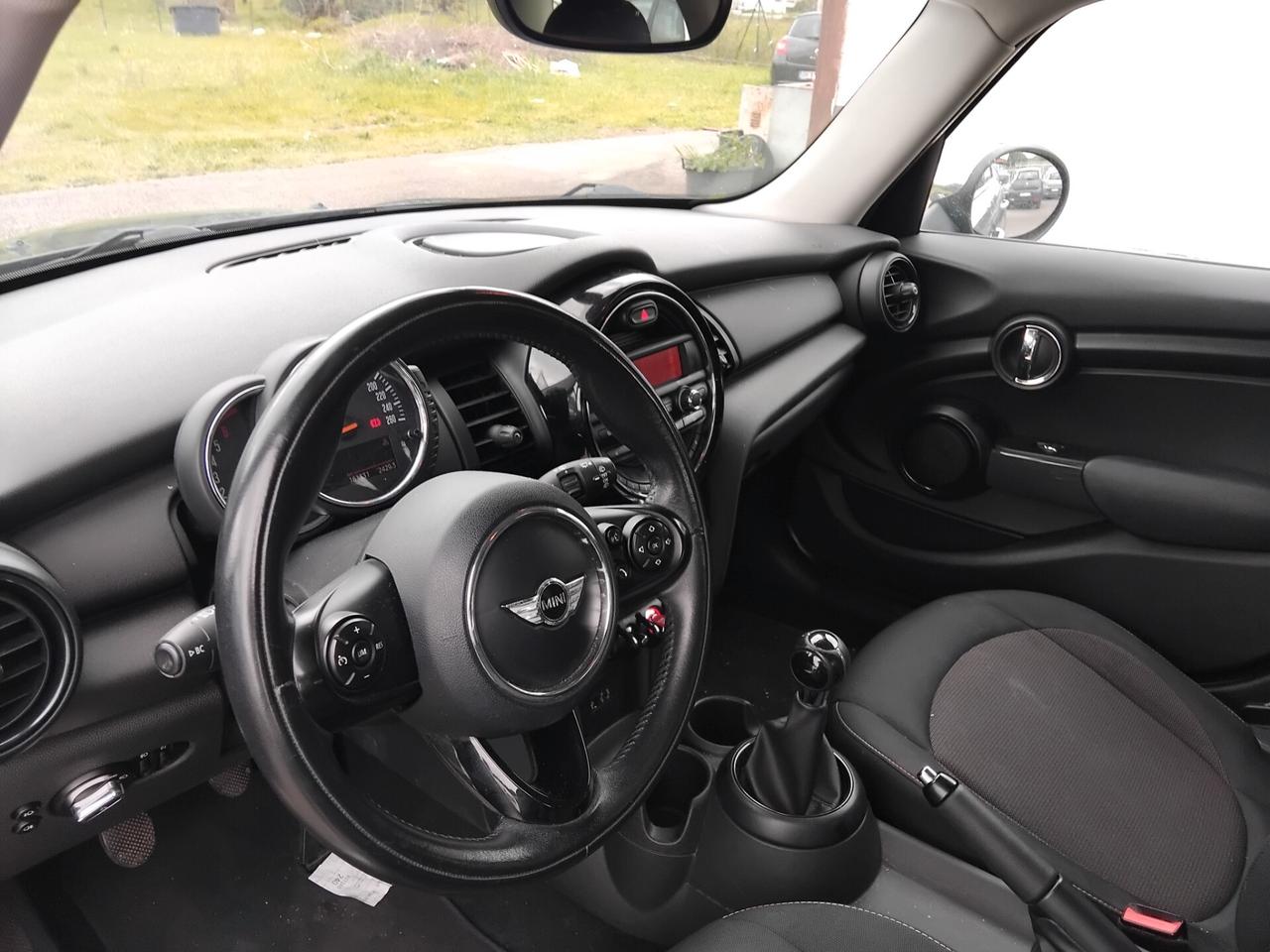 Mini cooper 5 porte 1.5 95cv
