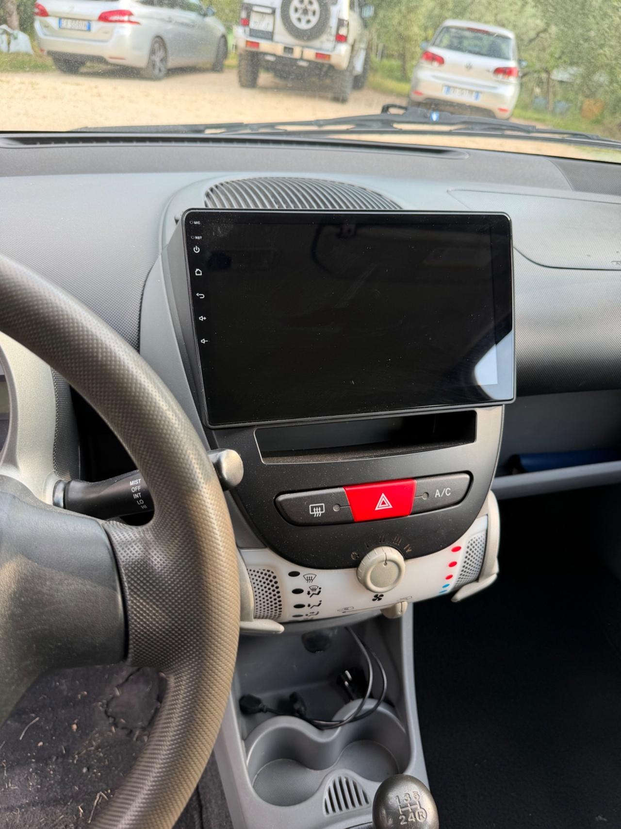 Toyota Aygo 1.0 12V VVT-i 5 porte Lounge Connect