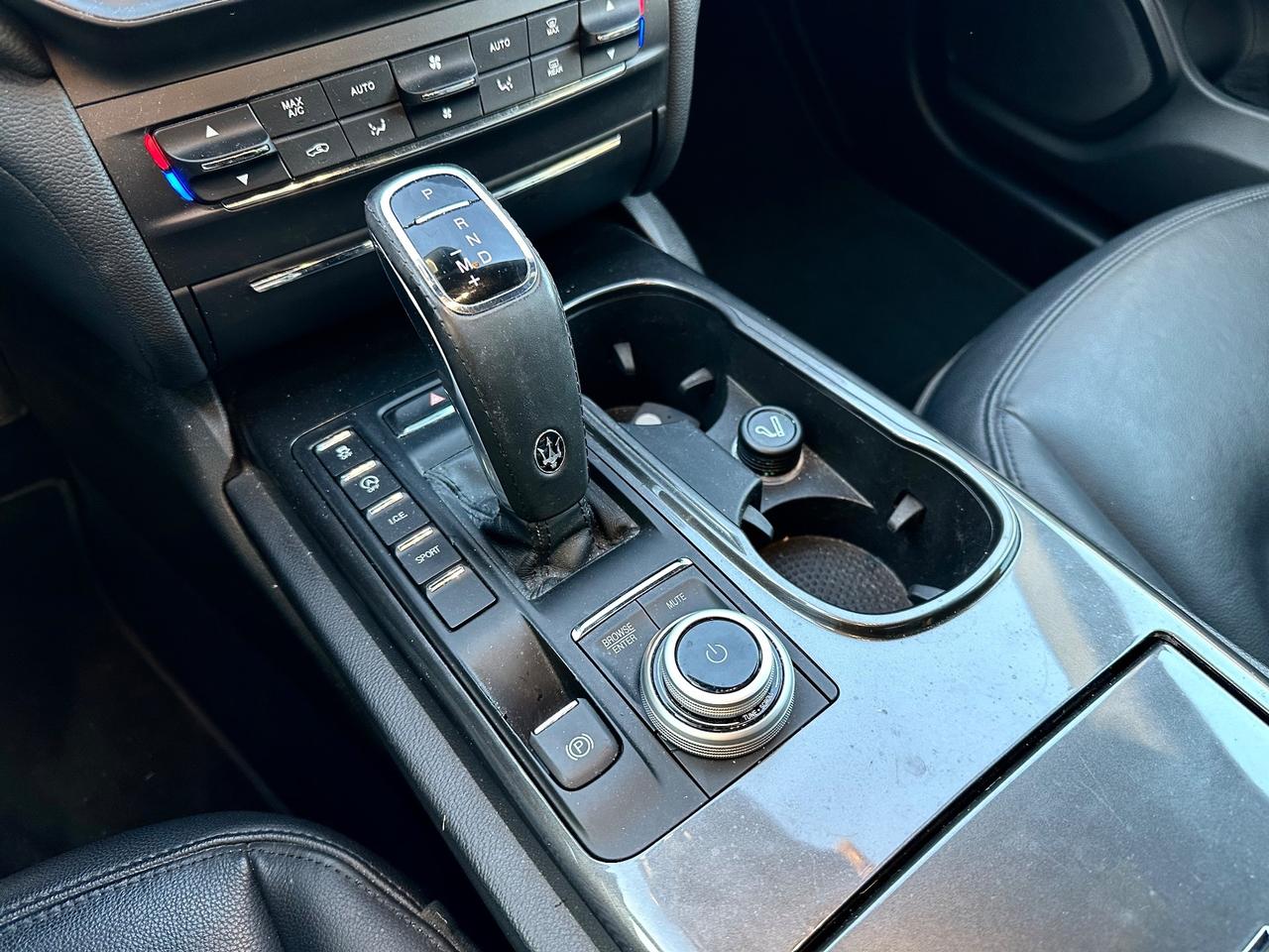 Maserati Ghibli 330 CV MHEV GT