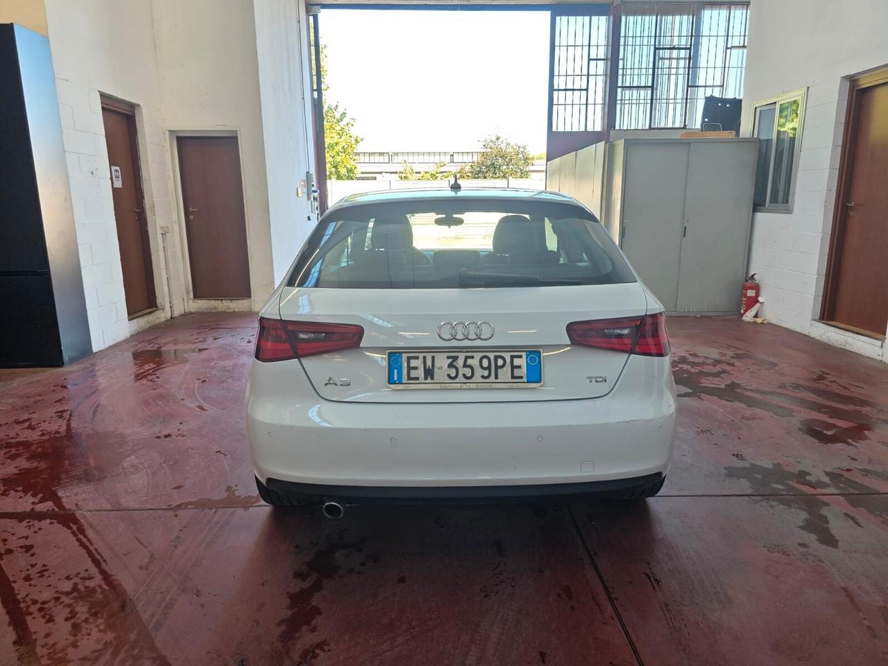 Audi A3 1.6 TDI clean diesel Ambition